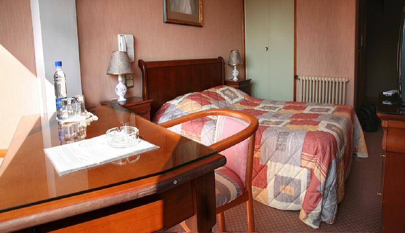 Reservation d'hotel à Assac