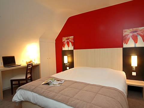 Reservation d'hotel à Fontevraud L Abbaye