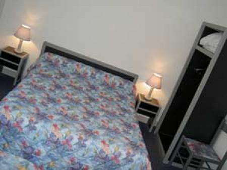 Reservation d'hotel à Assé-le-Riboul