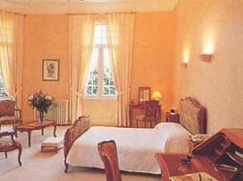 Reservation d'hotel à Noyon