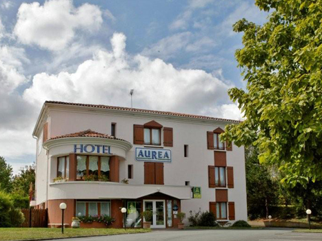 Reservation d'hotel à Saintes