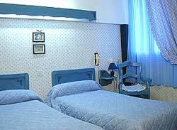 Reservation d'hotel à Orange