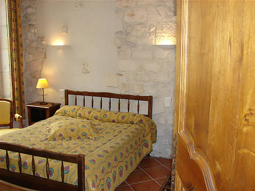 Reservation d'hotel à Arles