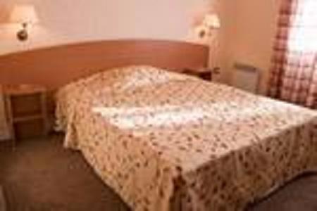 Reservation d'hotel à Saint-Romain-la-Motte