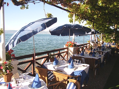 Reservation d'hotel à Évian-les-Bains