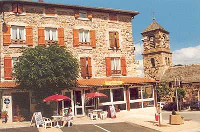 Reservation d'hotel à Laussonne