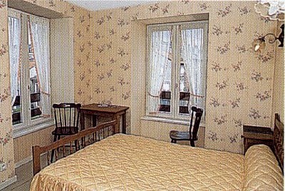 Reservation d'hotel à Laussonne