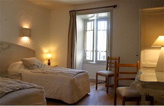 Reservation d'hotel à Vitrac