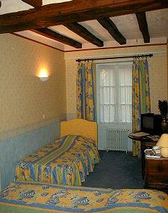 Reservation d'hotel à Beaumont-en-Véron