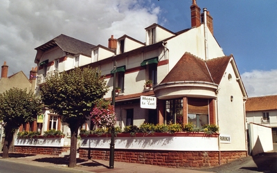 Reservation d'hotel à Briare