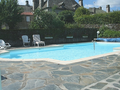Reservation d'hotel à Salers