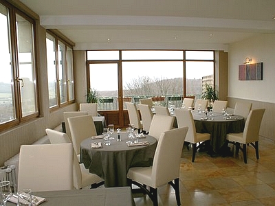 Reservation d'hotel à Château-Chinon