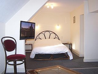 Reservation d'hotel à Château-Chinon