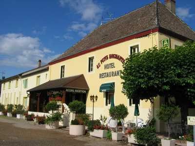 Reservation d'hotel à Saint-Martin-en-Bresse