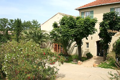 Reservation d'hotel à Margon