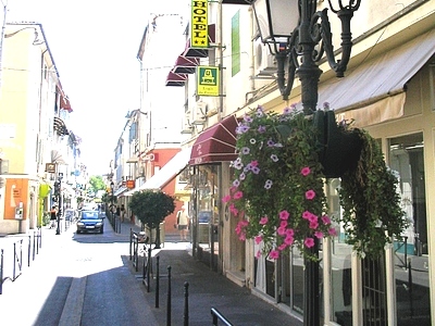 Reservation d'hotel à Alès