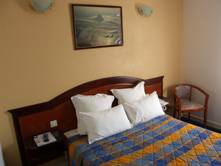 Reservation d'hotel à Orly