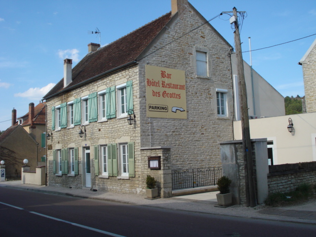 Reservation d'hotel à Arcy-sur-Cure