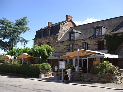 Reservation d'hotel à Paimpont