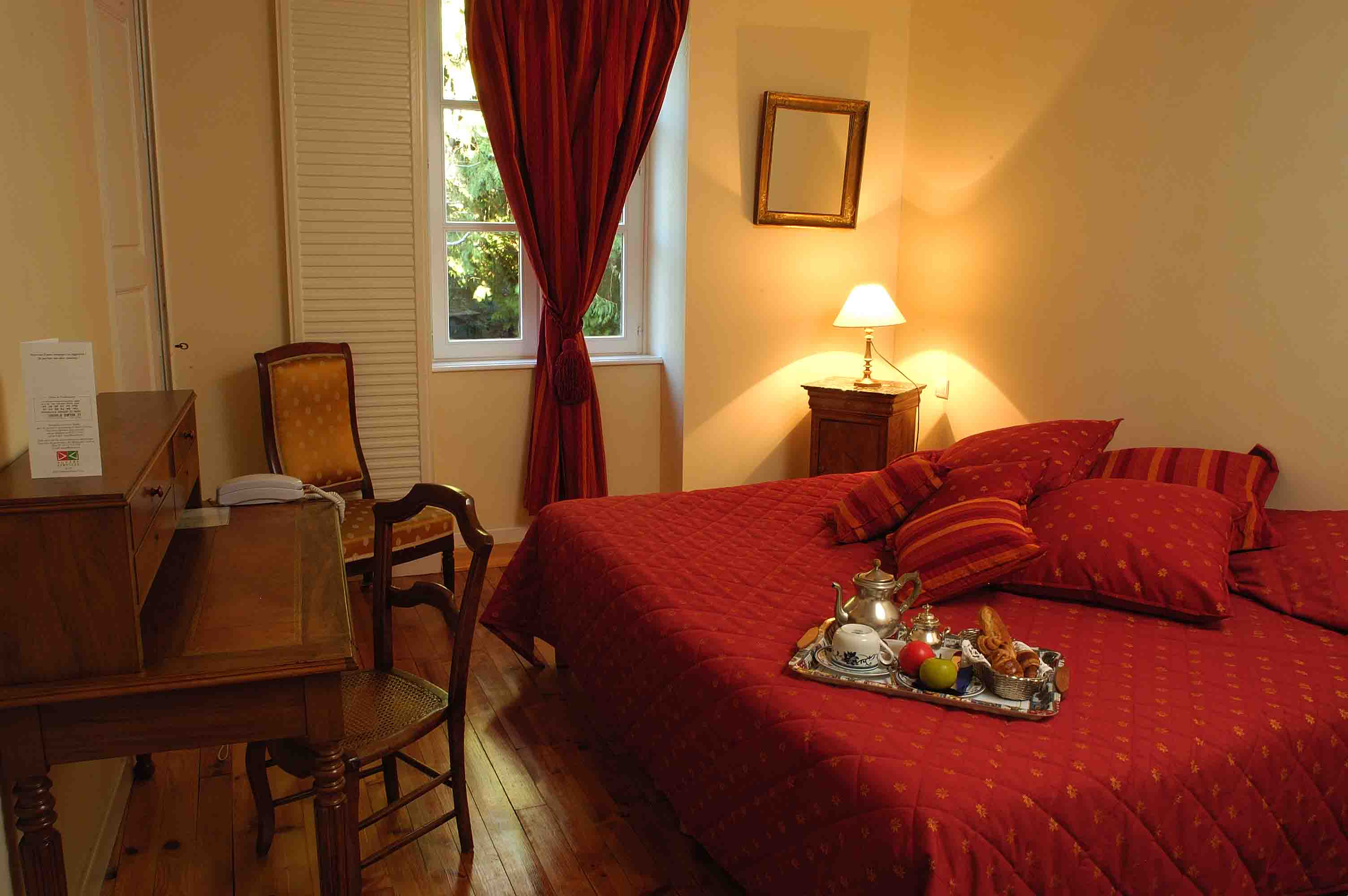 Reservation d'hotel à Saint-Gervais-d'Auvergne