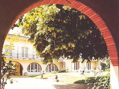 Reservation d'hotel à Noé