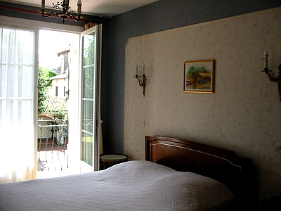 Reservation d'hotel à Noé