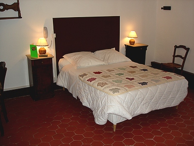 Reservation d'hotel à Avèze