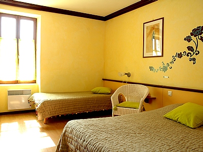 Reservation d'hotel à Larressingle
