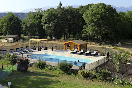 Reservation d'hotel à Châteauneuf-le-Rouge