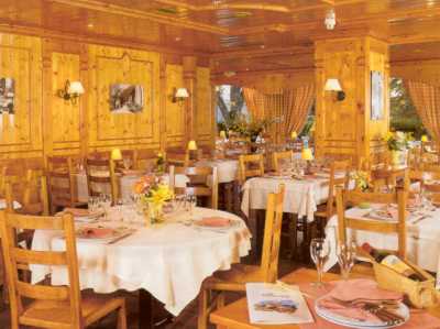 Reservation d'hotel à Talloires