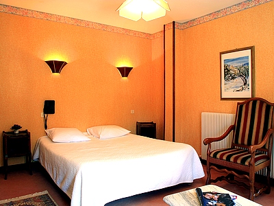 Reservation d'hotel à Moulinet