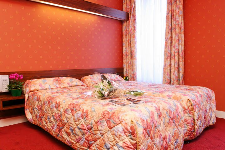 Reservation d'hotel à Paris