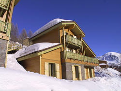 Reservation d'hotel à Isola2000