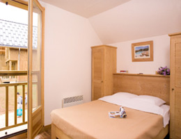 Reservation d'hotel à Saint-Jean-d'Arvey
