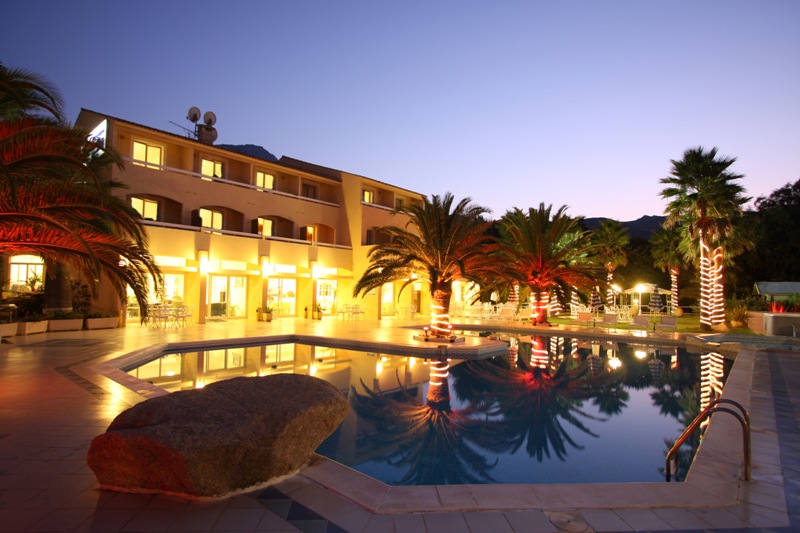 Reservation d'hotel à Calvi