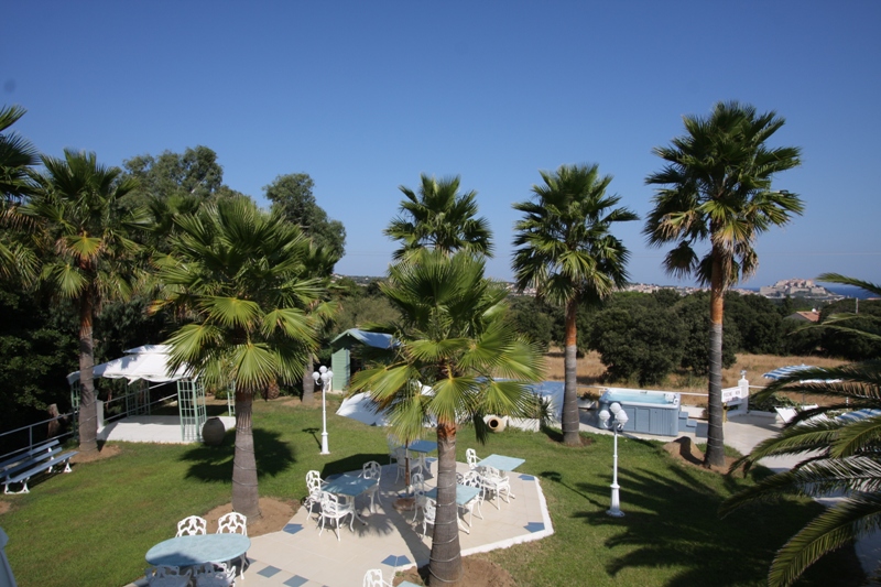 Reservation d'hotel à Calvi