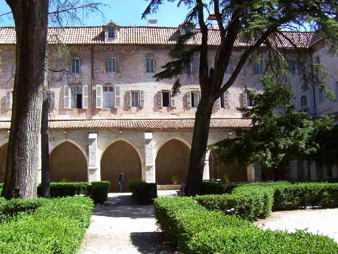 Reservation d'hotel à Saint-Maximin-la-Sainte-Baume