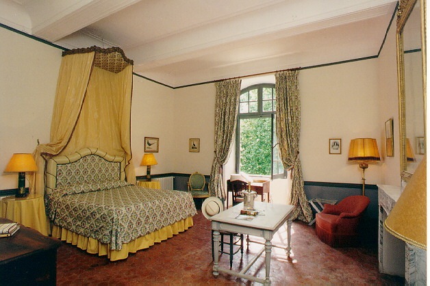 Reservation d'hotel à Gréoux-les-Bains