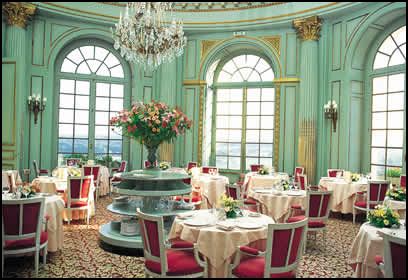 Reservation d'hotel à Montbazon