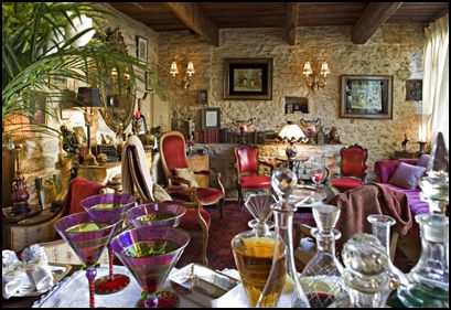 Reservation d'hotel à Saint-Laurent-des-Arbres