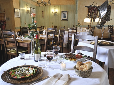 Reservation d'hotel à Chamboulive