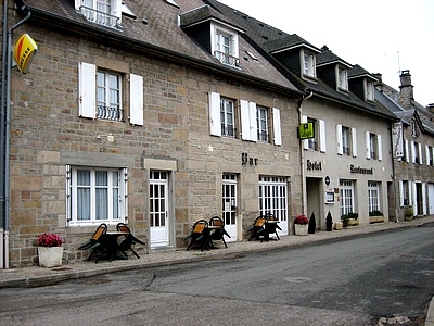 Reservation d'hotel à Tarnac