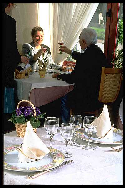 Reservation d'hotel à Celles-sur-Plaine