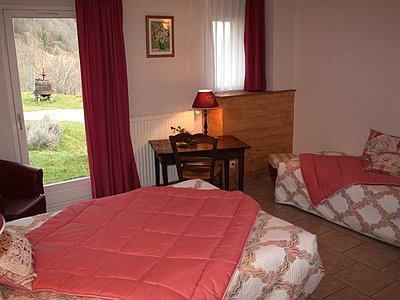Reservation d'hotel à Viscos