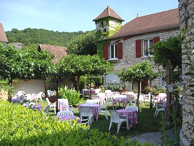 Reservation d'hotel à Saint-Sozy