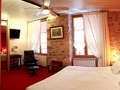 Reservation d'hotel à Cordes-Sur-Ciel