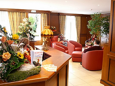 Reservation d'hotel à Montreuil