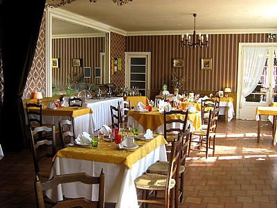 Reservation d'hotel à Vivoin