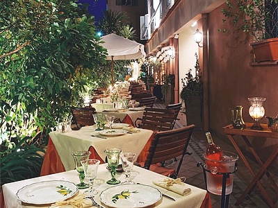 Reservation d'hotel à Menton