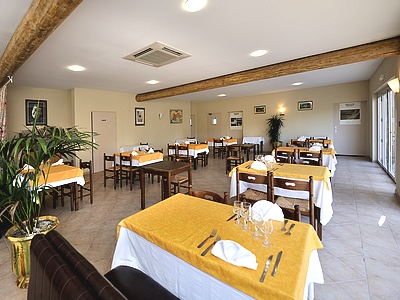 Reservation d'hotel à Pernes-les-Fontaines